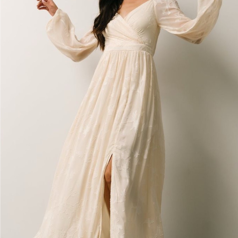 Baltic Born Soieblu Elegant Ivory Cream Maxi Dress